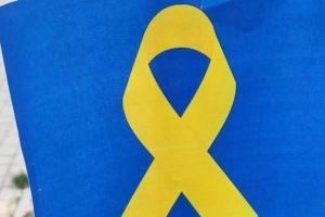 У Генічеську та Новій Каховці з’явилися листівки руху «Жовта стрічка»