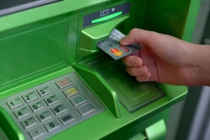 НБУ пропонує запровадити «банкоматний національний роумінг»