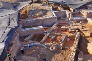 В Ізраїлі археологи знайшли стародавній снаряд із «магічним написом»