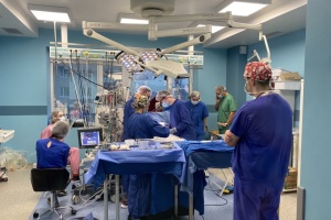 Львівські кардіохірурги врятували немовля з критичною вадою серця
