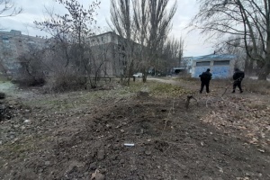 Russian strikes on Kherson: One killed, two injured