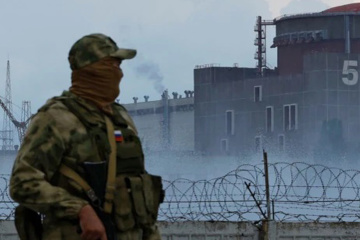 L’Ukraine accuse la Russie d’enlever deux employés de la centrale nucléaire de Zaporijia