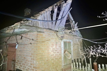 Feind nimmt drei Gemeinden von Rajon Nikopol unter Beschuss, Luftalarm dauerte 14 Stunden