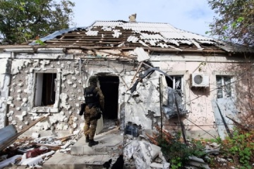 Russen beschossen gestern 30 Mal Region Cherson, vier Menschen getötet