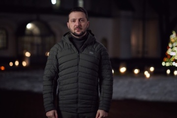 Volodymyr Zelensky adresse ses voeux de Noël aux Ukrainiens