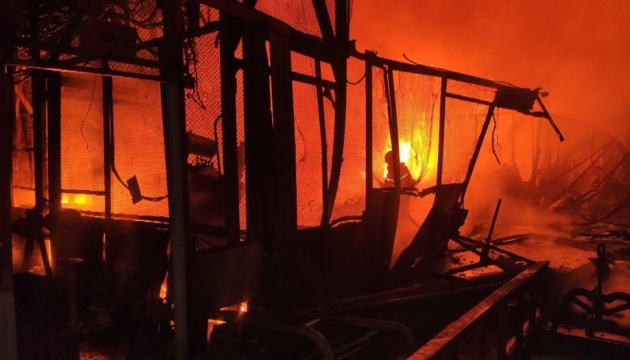 In Oblast Saporischschja brennt nach Beschuss ein Infrastrukturobjekt