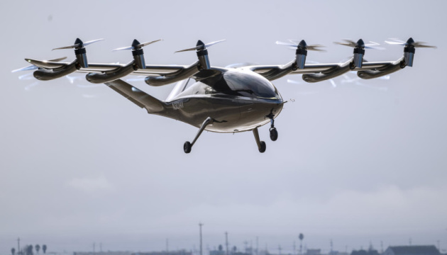У США провели перший політ прототипу електричного аеротаксі Maker