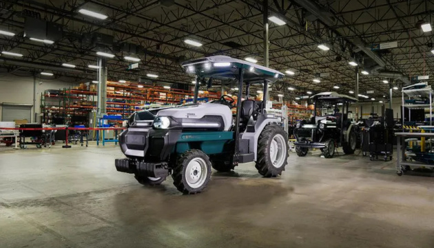 У США представили безпілотний трактор зі штучним інтелектом