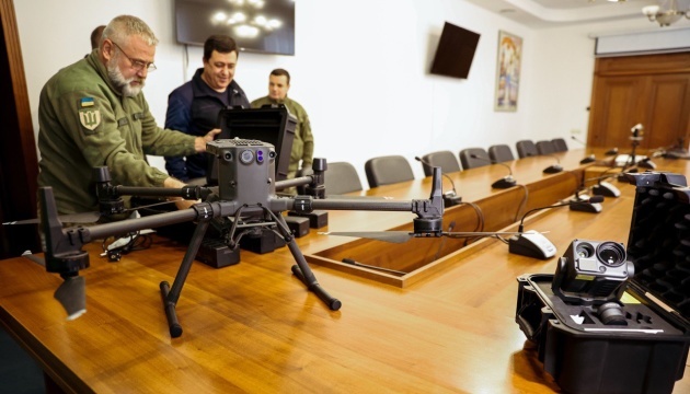 Волонтерські організації Вінниччини передали військовим ударний дрон Матрікс 300 – начальник ОВА
