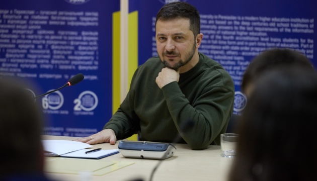 Зеленський узяв участь у форумі «Сковорода-300» та поспілкувався зі студентами трьох вишів