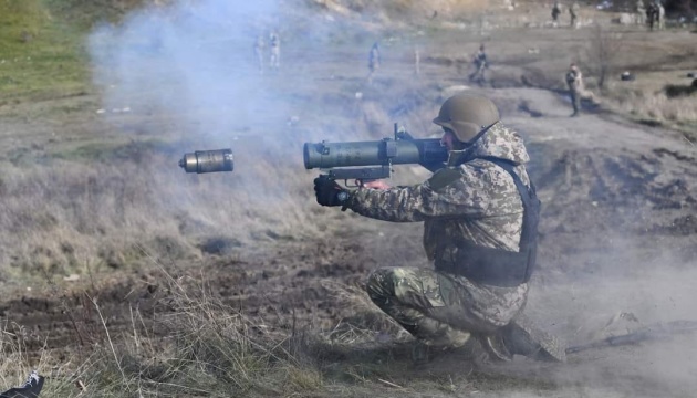 ЗСУ відбили атаки ворога поблизу 17 населених пунктів на Луганщині та Донеччині