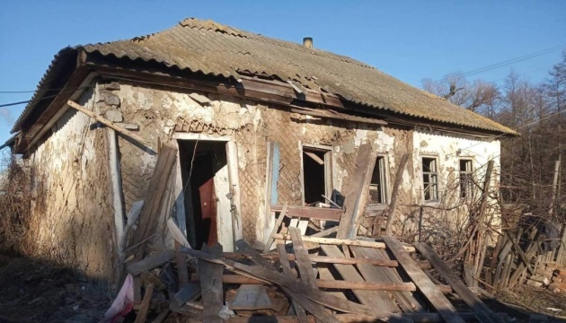 Enemy shelling damages seven buildings, power lines in Sumy region