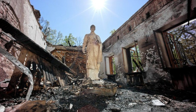 Russians destroy and damage 1,987 cultural sites in Ukraine