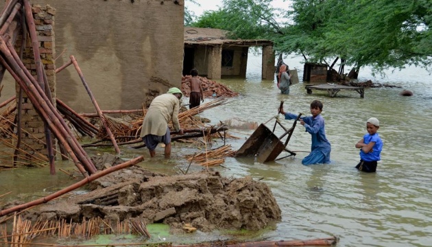 Збитки Пакистану від цьогорічних паводків вже перевищили $30 мільярдів