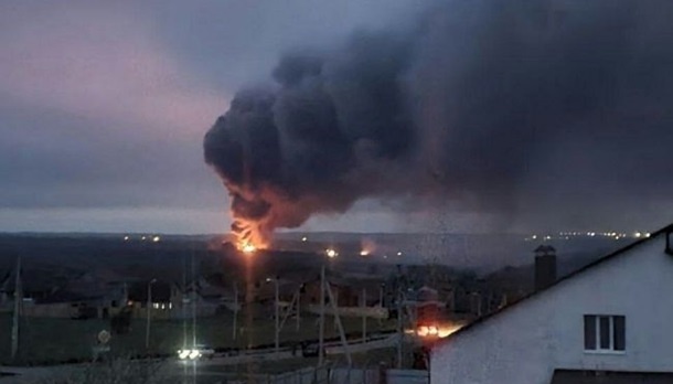 Explosion auf Flugplatz in Kursk. Behörden melden Drohnenangriff 
