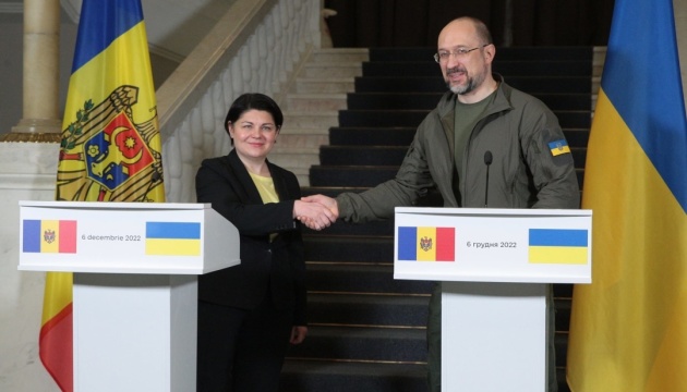 Шмигаль домовився з главою уряду Молдови про співпрацю щодо ППО