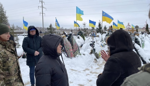 Prime Minister of Moldova visits Bucha and Irpin: It hurts to see crosses on streets