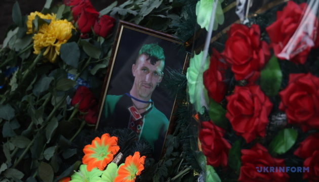 У Харкові попрощалися з убитим загарбниками письменником Володимиром Вакуленком