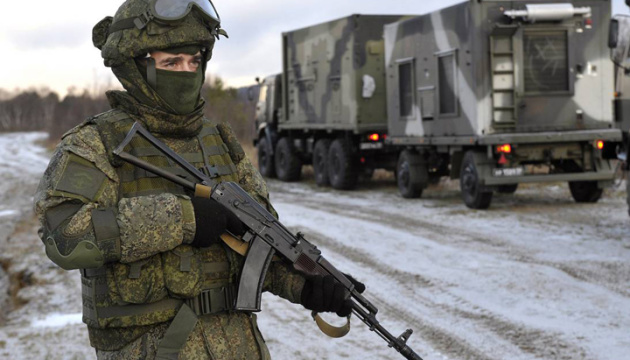 Feindliche Einheiten trainieren in Belarus, Kämpfe im Osten  - Generalstab