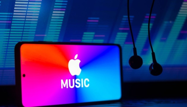 В Apple Music з’явилася функція караоке