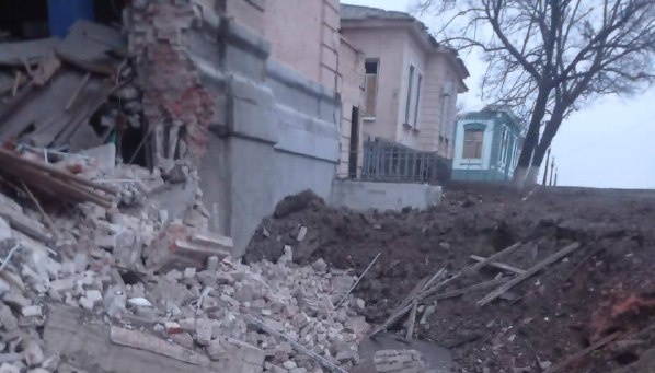 Russians hit Kupiansk with missiles, damage office building
