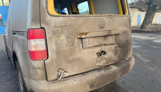 росіяни обстріляли авто рятувальників, які доставляли гумдопомогу в Бахмут
