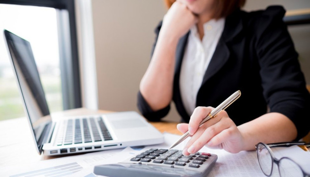Професійні бухгалтерські послуги: забезпечення фінансової точності та відповідності