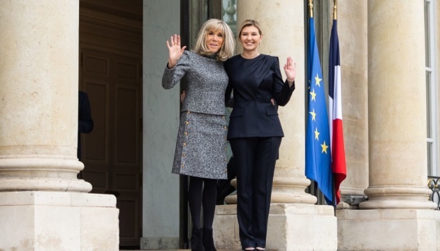 Olena Zelenska rencontre Brigitte Macron en France