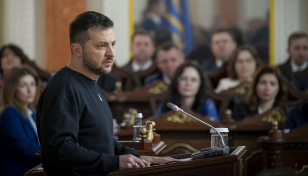 Зеленський відзначив суддів державними нагородами, одного - посмертно