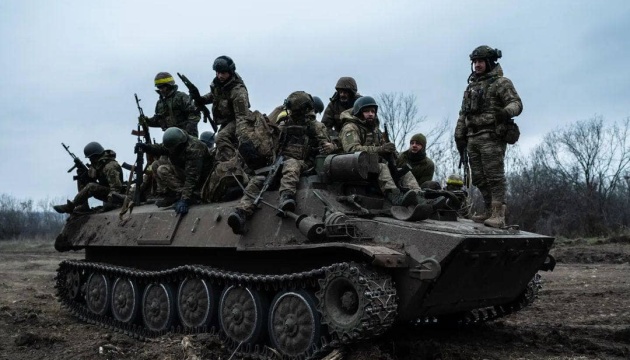 ЗСУ відбили атаки росіян біля 10 населених пунктів на Донбасі