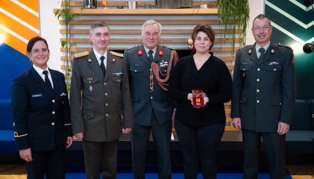 Україна відзначила нагородою реабілітаційний центр для військових у Нідерландах