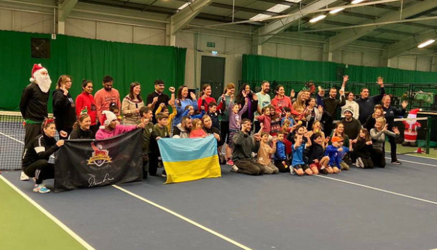 Українські переселенці взяли участь у Тенісному дні в Шотландії