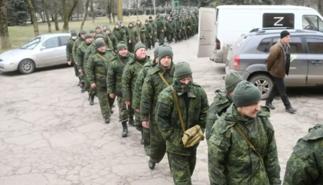 росіяни уже не в захваті від мобілізації, але підтримали б війну у Казахстані і країнах Балтії 