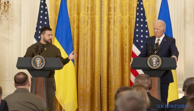 Зеленський подякував Байдену за новий пакет допомоги Україні на $2,5 мільярда