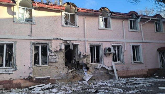 Russians attack Kherson city and region, casualties reported