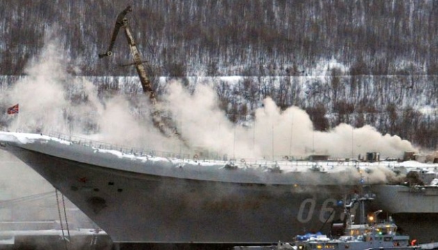 У росії на ремонтному заводі горів авіаносець «Адмірал Кузнєцов»
