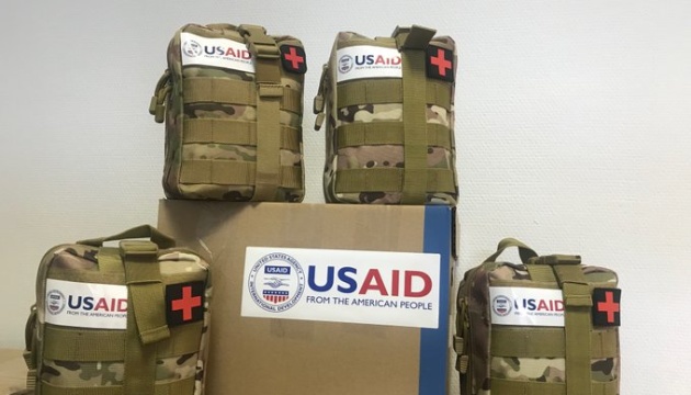 USAID передало українським енергетикам понад 3 тисячі аптечок першої допомоги