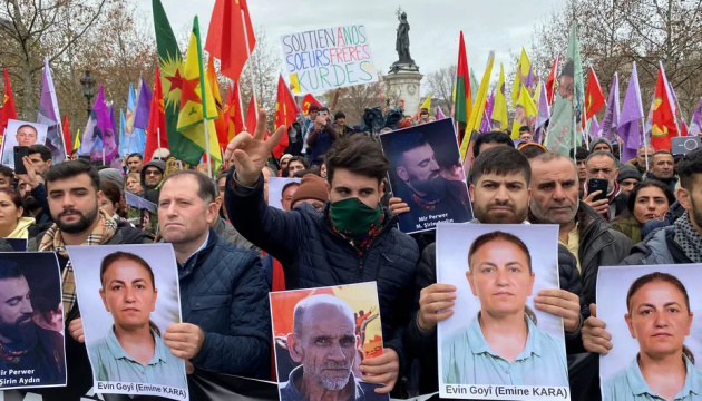 Курдська рада планує марш у Парижі в пам’ять жертв нападу на її штабквартиру