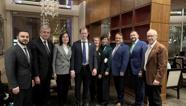Канадська діаспора й українські урядовці обговорили питання подальшої підтримки України