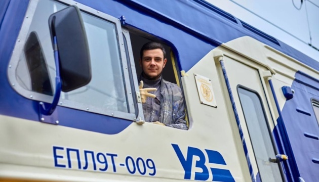 Укрзалізниця модернізувала перший український електропоїзд