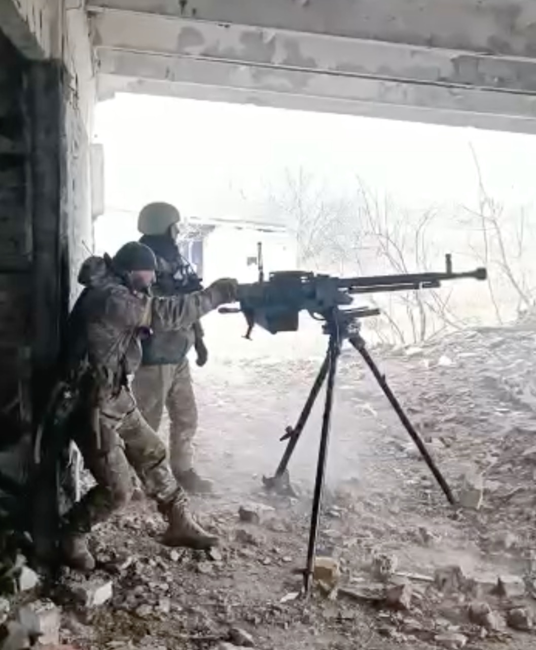 Los soldados ucranianos repelen el asalto y capturan las posiciones enemigas en el área de Bakhmut