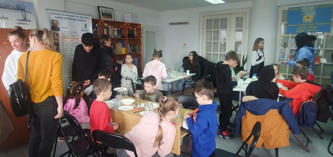 У Румунії для українських дітей провели захід, присвячений різдвяним традиціям_1