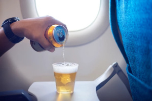 В Польше самолет приземлился из-за агрессивного пассажира