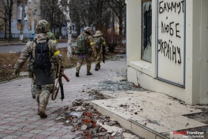 Оборона Бахмута тримається і можливості ще не вичерпані — Маляр