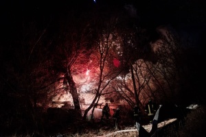 Харків: внаслідок нічного обстрілу зайнявся склад у понад тисячу квадратних метрів