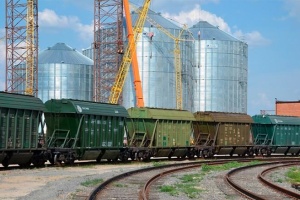 Варшава завершує переговори з Вільнюсом для спрощення транзиту українського зерна