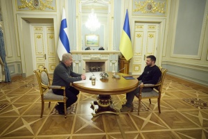 Prezydent Finlandii przybył na Ukrainę i spotkał się z Zełenskim

