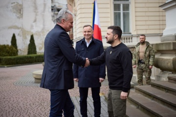 Zełenski spotkał się we Lwowie z prezydentami Polski i Litwy

