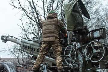 Sytuacja na froncie - Ukraińscy obrońcy odparli w ciągu dnia ponad 100 ataków wroga na pięciu kierunkach

