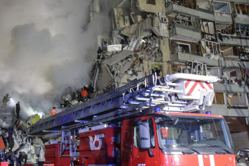 Edificio alcanzado por un misil ruso en Dnipró: El número de heridos aumenta de 39